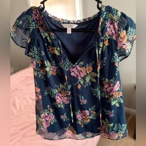 LC Lauren Conrad Blue and Florar Ruffled Tie Front Blouse